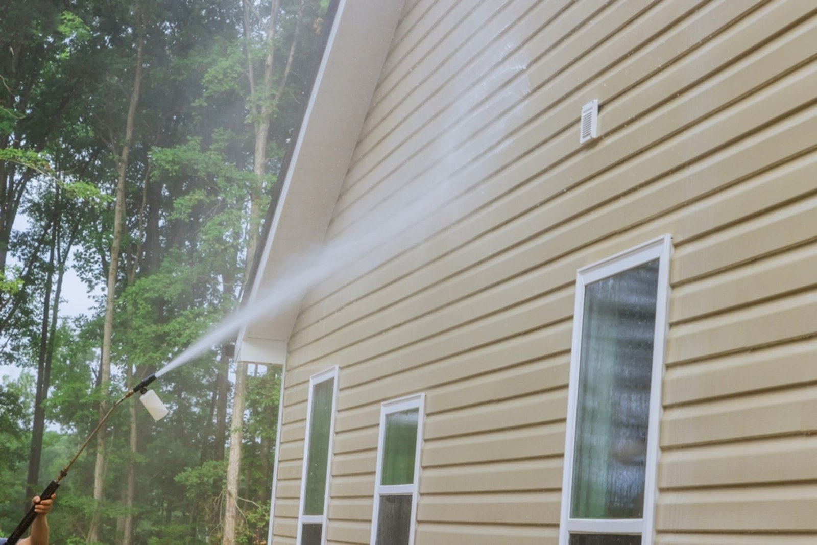 Pressure Washing Before Painting